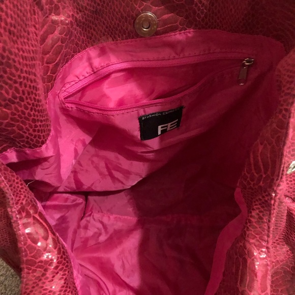 Cute large tote bag with sneak print - Picture 3 of 7